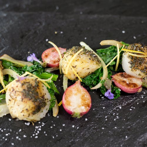 How to Cook Lemon & Herb Butter Scallops